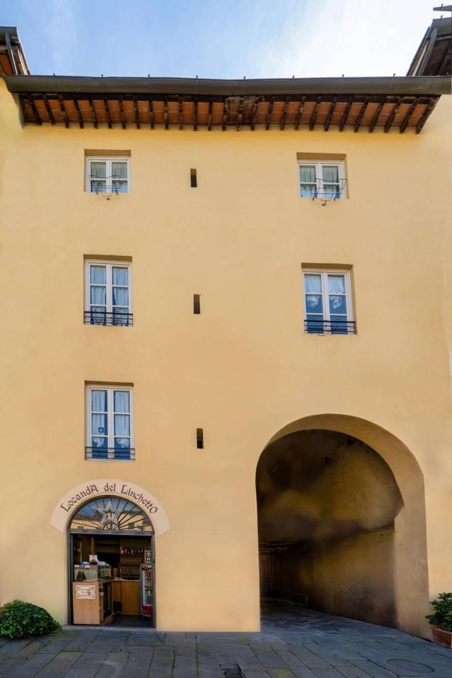 Hotel La Dimora Nell'Anfiteatro à Lucques Extérieur photo